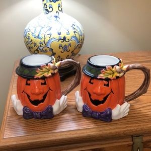 Fitz & Floyd set of 2 derby hat pumpkin mugs